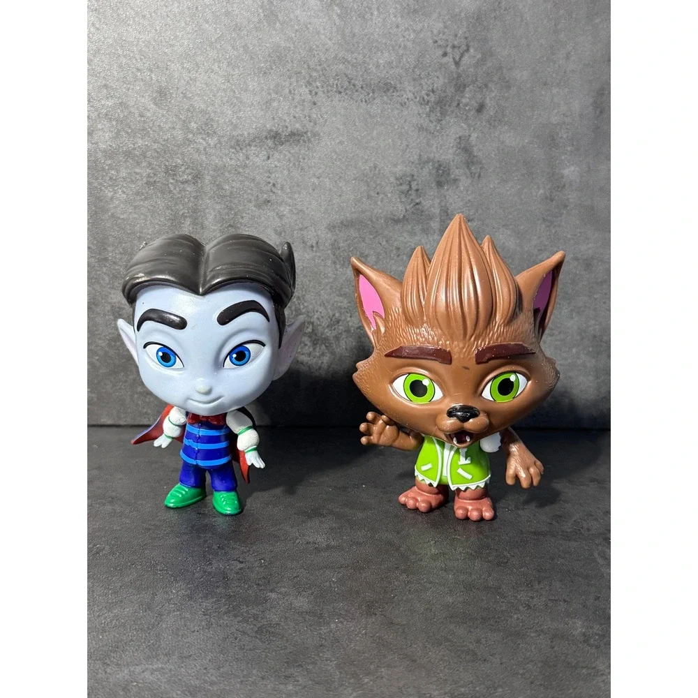 Playskool Netflix Super Monsters Drac Shadows and Lobo Howler Figures